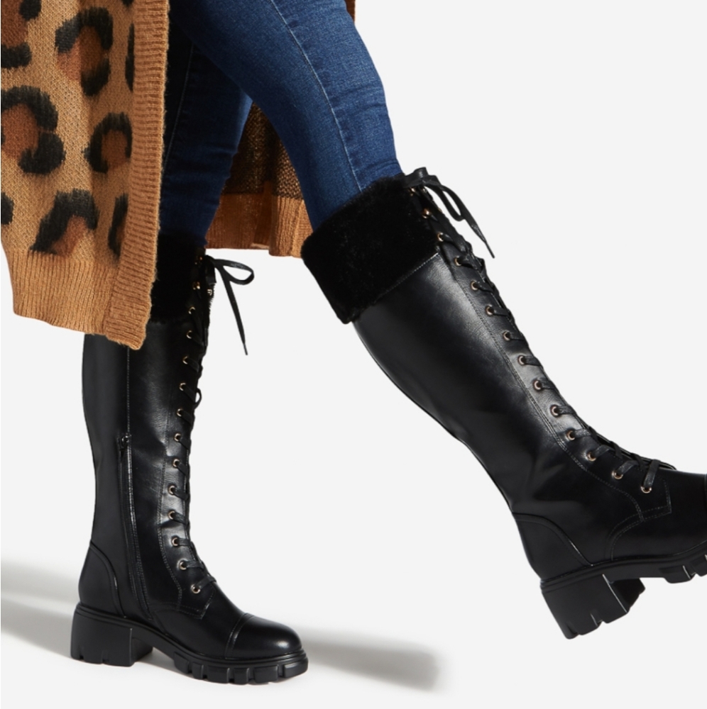 🌟 NEW 🌟  Lace up boots
